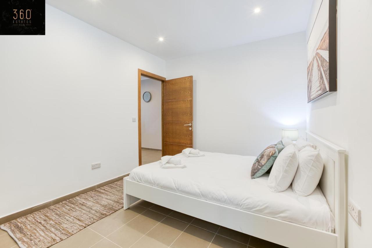 Gzira's Seashore Stayaway Close To Manuel Island *