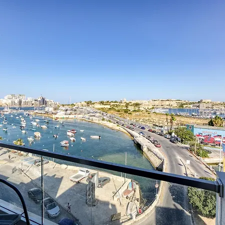 Gzira'S Seashore Stayaway Close To Manuel Island Exterior photo