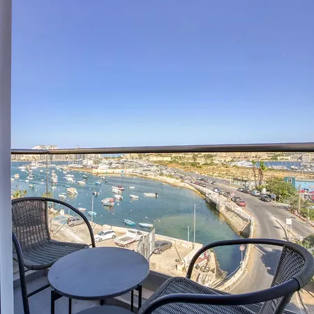 Gzira'S Seashore Stayaway Close To Manuel Island Exterior photo