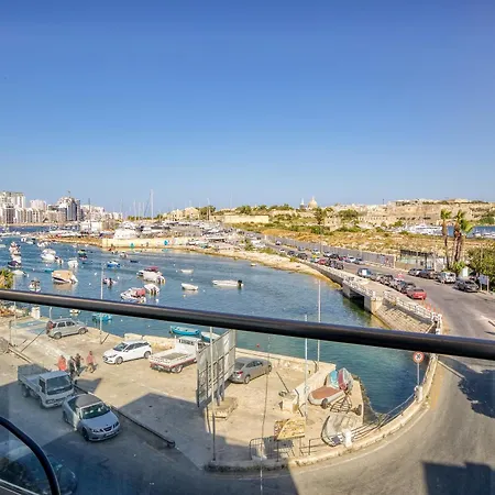 Gzira'S Seashore Stayaway Close To Manuel Island Exterior photo